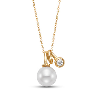 PEARL AND DIAMOND NECKLACE