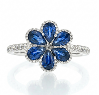SAPPHIRE FLOWER RING