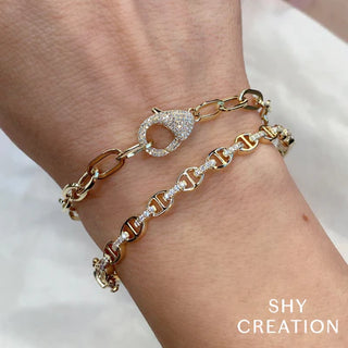 PAPERCLIP LINK BRACELET WITH PAVE DIAMOND CLASP