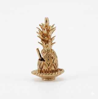 VINTAGE PINEAPPLE DRINK CHARM
